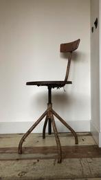 Industriële stoel fabrieksstoel/werkstoel kruk jaren 30/40, Antiek en Kunst, Ophalen