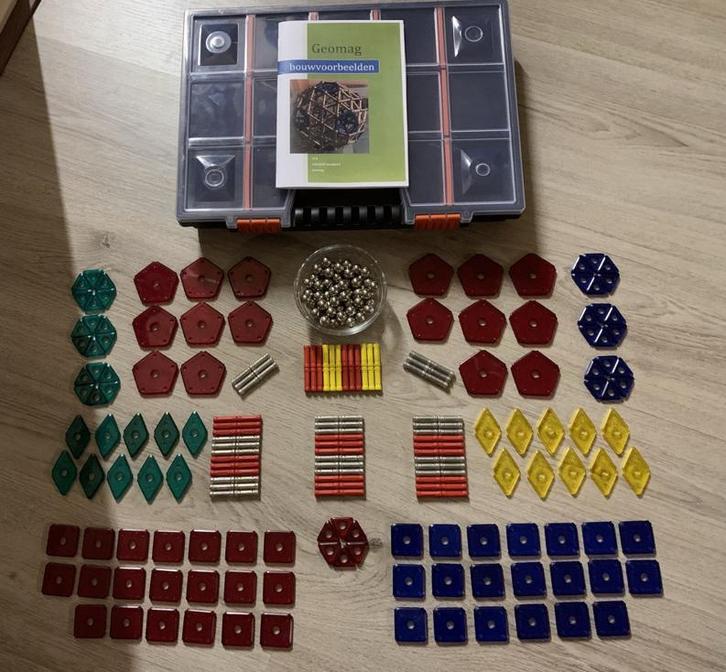 Geomag (100%) plus bak, leuk sint/kerstcadeau, Kinderen en Baby's, Speelgoed | Educatief en Creatief, Gebruikt, Knutselen, Bouwen
