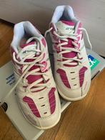 Yonex badminton schoenen (nr.5 DA), Sport en Fitness, Badminton, Ophalen of Verzenden, Gebruikt, Schoenen