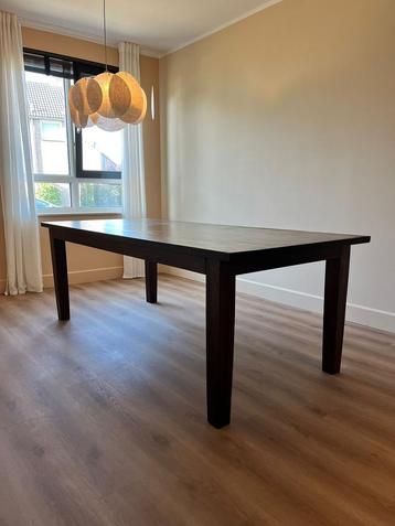 Massief houten eettafel 220 x 100 x 74 cm beschikbaar voor biedingen