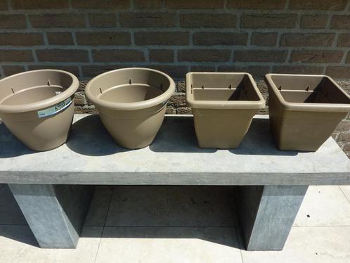 2 nieuwe Elho plantenpotten en nog 2 gebruikte gratis, Tuin en Terras, Bloempotten, Nieuw, Kunststof, Binnen, Balkon, Tuin, Minder dan 40 cm