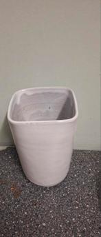 Pieter groeneveldt vaas, Ophalen