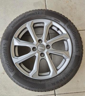 All Season banden + velgen, 16 inch. Van KIA Stonic, 2024 beschikbaar voor biedingen