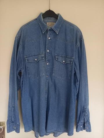 Denim Shirt beschikbaar voor biedingen