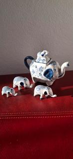 Delfsblauwe Olifanten theepot en losse olifantjes, Ophalen of Verzenden