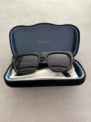 Gucci zonnebril UNISEX beschikbaar voor biedingen