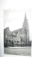7636-7 Goirle,  Pastorie met R.K. Kerk, Verzamelen, Ansichtkaarten | Nederland, Ophalen of Verzenden, 1920 tot 1940, Gelopen, Noord-Brabant