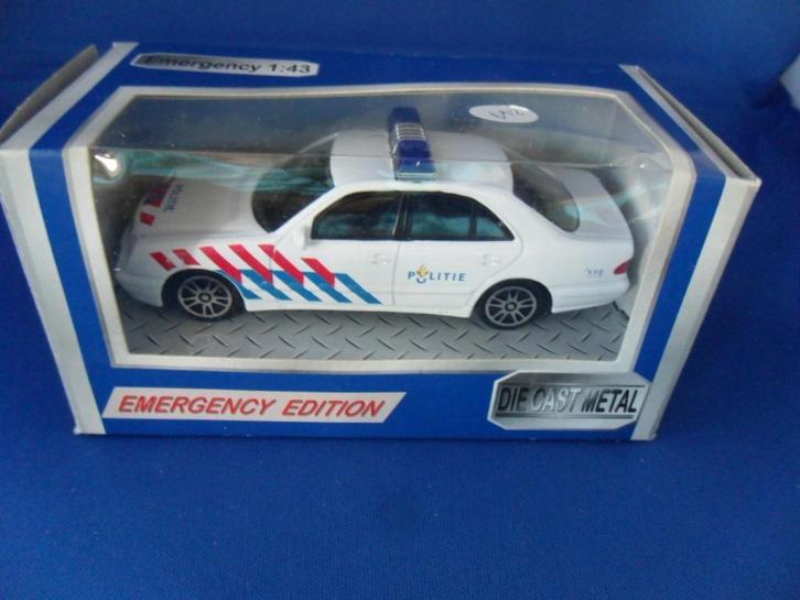 model auto 1.43 Mercedes Benz E Klasse Politie Ned. MOTO MAN, Hobby en Vrije tijd, Modelauto's | 1:43, Zo goed als nieuw, Auto