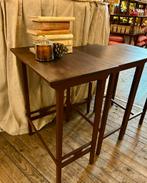 Unieke uitschuifbare side table, 3 tafels, kleur burgendy, Hoofdstraat 15, Zo goed als nieuw, Il fienile, Info@ilfienile.nl