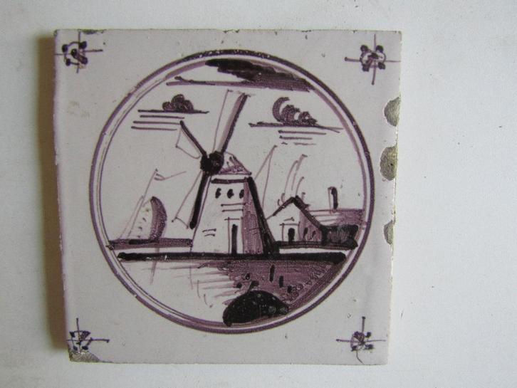 een antieke tegel met een molen., Antiek en Kunst, Antiek | Wandborden en Tegels, Ophalen of Verzenden