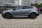 Volvo V40 Cross Country 1.5 T3 Summum | Trekhaak | Camera |, Stof, 700 kg, Bedrijf, 154 pk