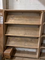 2x Houten Kast met schuine planken, Ophalen, Met plank(en), Gebruikt, 100 tot 150 cm