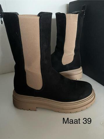 Dames Laarzen - Maat 39 beschikbaar voor biedingen