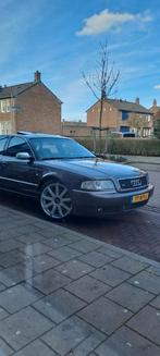 Audi S8 4.2 Quattro 265KW AUT 2001 Grijs, Auto's, Audi, Automaat, 4172 cc, 101 €/maand, 8 cilinders