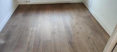 Massief eiken vloer, Huis en Inrichting, Stoffering | Vloerbedekking, Gebruikt, Parket, Bruin, 25 tot 50 m², Ophalen