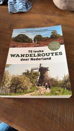 75 leuke wandelroutes door nederland, Ophalen of Verzenden, Zo goed als nieuw, Benelux
