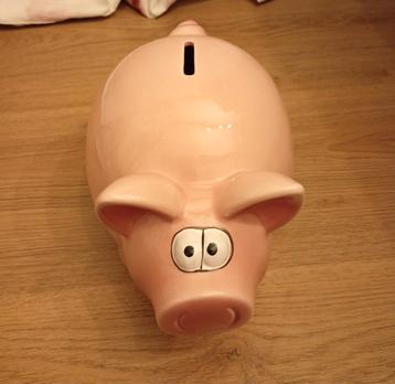 Leuke keramieken Spaarvarken. beschikbaar voor biedingen