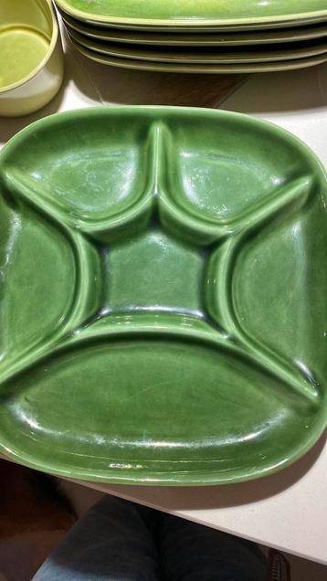 Vintage Boch La Louvière borden beschikbaar voor biedingen