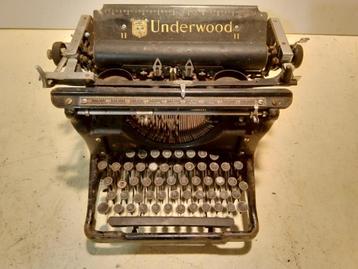 UNDERWOOD oude typemachine. beschikbaar voor biedingen