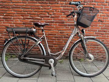 Vogue Basic. 8 Versnlingen beschikbaar voor biedingen