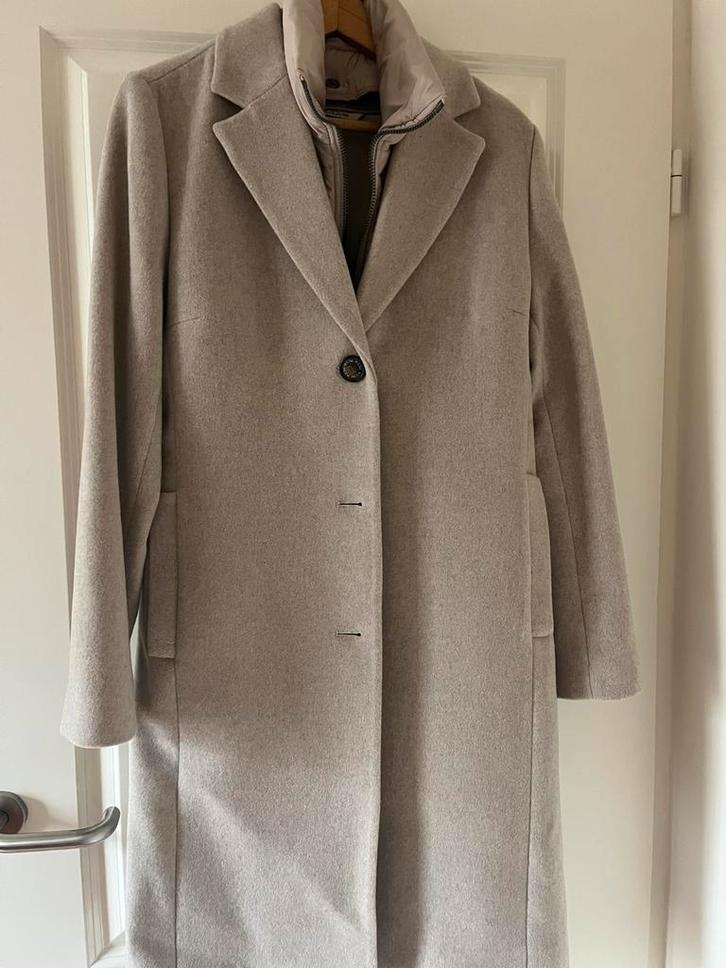 Mooie Moscow Bogdana wollen mantel, Kleding | Dames, Jassen | Winter, Nieuw, Maat 38/40 (M), Beige, Ophalen of Verzenden