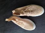 Schoenen maat 39, beige, Beige, Ophalen of Verzenden, Sneakers of Gympen, Zo goed als nieuw
