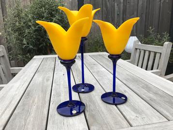 Glas tulpen& bloemen uit Portugal handgemaakt beschikbaar voor biedingen