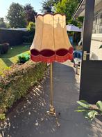 Geweldige brocante staande lamp met antieke lampenkap, Antiek en Kunst, Antiek | Lampen, Ophalen