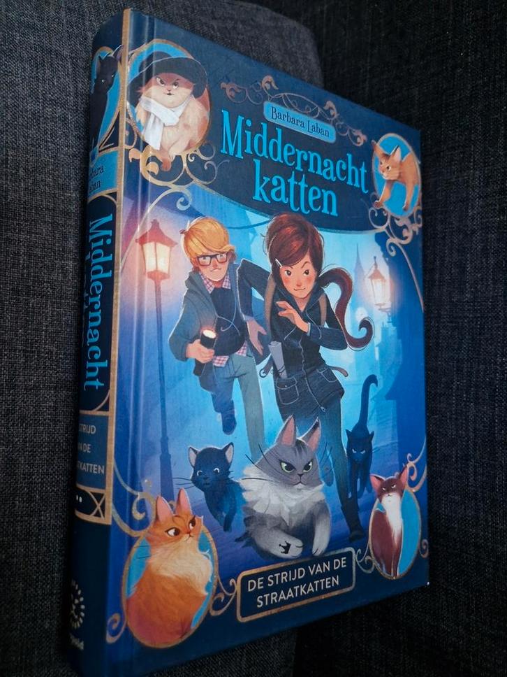 Middernacht katten - Strijd straatkatten - Barbara Laban, Boeken, Kinderboeken | Jeugd | 10 tot 12 jaar, Zo goed als nieuw, Ophalen of Verzenden