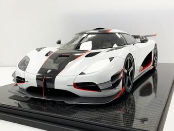 Koenigsegg One:1 Wit Carbon 1:8 van FrontiArt Pre-Order beschikbaar voor biedingen
