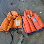 2X REDDINGSVEST MEDIUM, Ophalen, Dame of Heer, Reddingsvest of Zwemvest