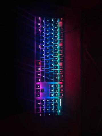 Steelseries Apex Pro Gaming Toetsenbord beschikbaar voor biedingen