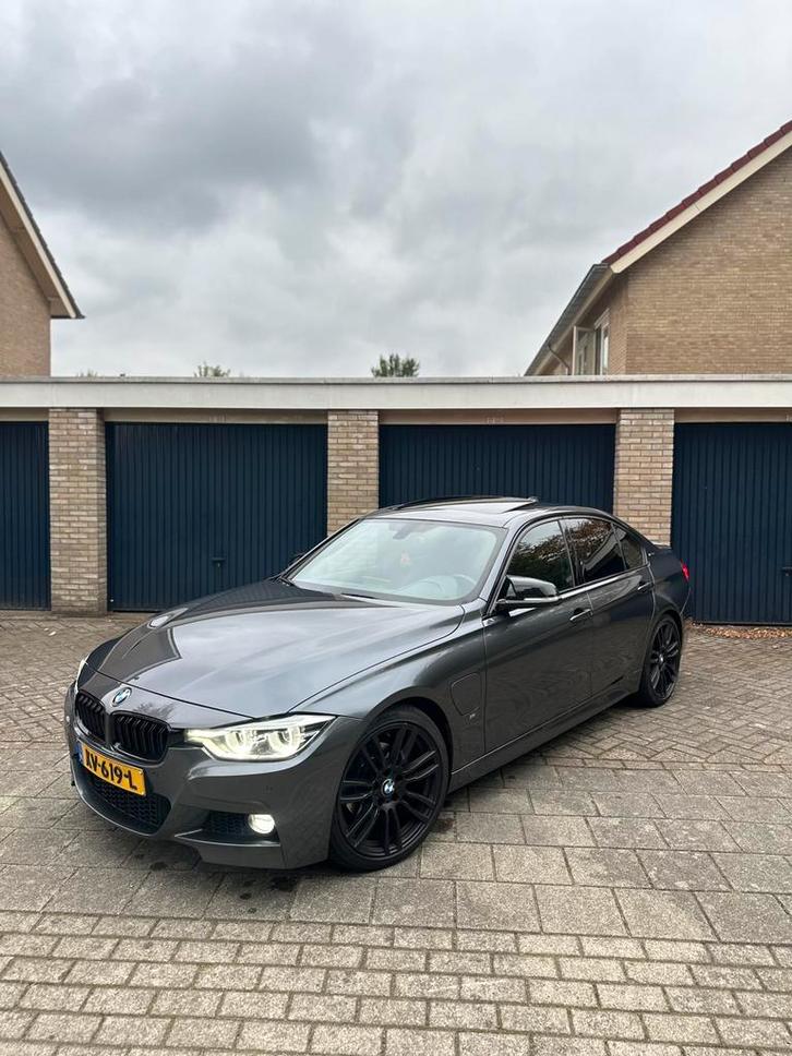 BMW 3-Serie 330e Iperformance 252pk Aut 2016 Grijs, Auto's, BMW, Particulier, 3-Serie, ABS, Achteruitrijcamera, Adaptieve lichten