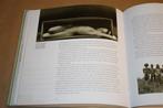 Ruth Bernhard. Between art & life., Boeken, Ophalen of Verzenden, Gelezen, Schilder- en Tekenkunst