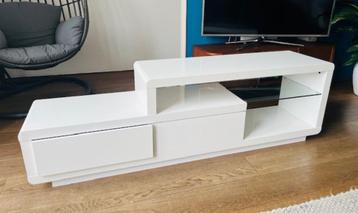 Retro wit kunststof televisiemeubel met veel opbergruimte