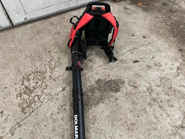 bladblazer dolmar pb-7660.4 ruggedragen, Tuin en Terras, Bladblazers, Zo goed als nieuw, Ruggedragen, Benzine, Ophalen