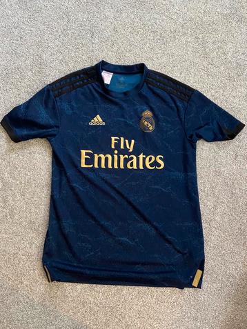 Origineel Real Madrid 19/20 S voetbalshirt beschikbaar voor biedingen