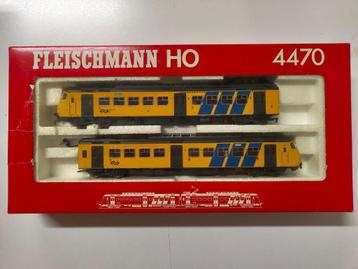 Fleischmann 4470 – Tweedelige SGM ‘Sprinter’ van de NS beschikbaar voor biedingen