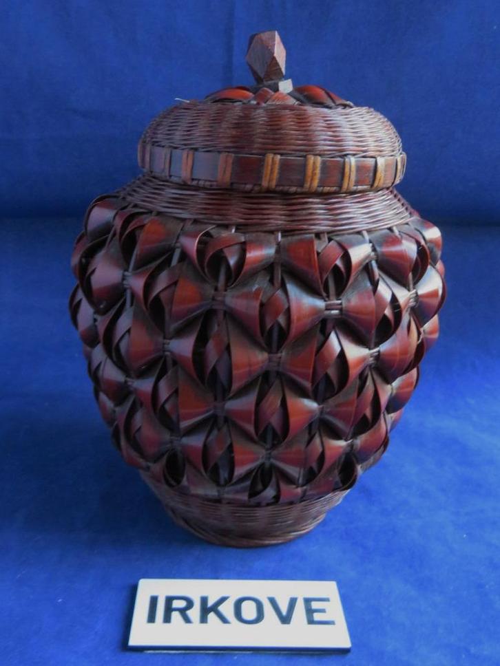 FRAAI BIJZONDER MANDJE * Blad en Riet *, Huis en Inrichting, Woonaccessoires | Schalen en Manden, Nieuw, Mand, Rond, Overige materialen