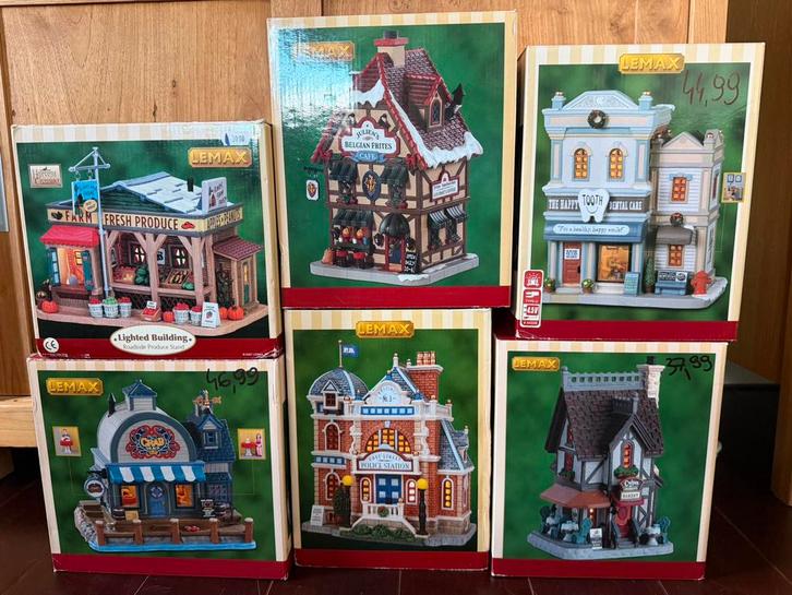 Lemax 7 Huisjes, Diversen, Kerst, Zo goed als nieuw, Ophalen of Verzenden