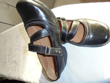 dames schoenen UN Structurea maat 40 zwart beschikbaar voor biedingen