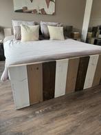 TE KOOP: Steigerhouten elektrisch verstelbaar bed 180x200cm, Huis en Inrichting, Slaapkamer | Bedden, Ophalen, Steigerhout, Tweepersoons
