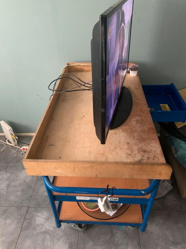 Rijbare Werkbank (sterk materiaal), Antiek en Kunst, Antiek | Meubels | Tafels, Ophalen