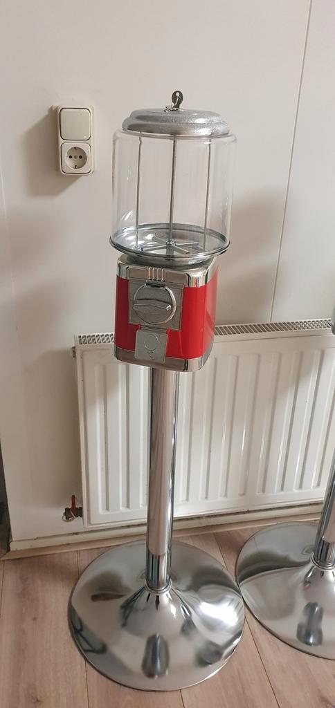 Kauwgomballen stuiterballen automaat op voet, Verzamelen, Automaten | Overige, Nieuw, Ophalen of Verzenden