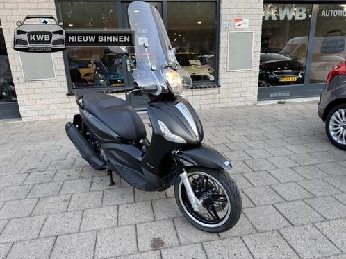 Piaggio Scooter 350 Beverly ABS Police Hoog windscherm, Motoren, Motoren | Piaggio, Bedrijf