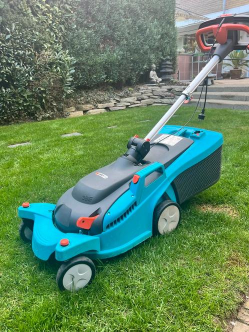 38E Gardena auto elektrische grasmaaier gemid.groot, Tuin en Terras, Grasmaaiers, Zo goed als nieuw, Kooimesmaaier, Verzenden