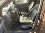 Volkswagen Caddy 1.6TDI Trekhaak Leder Airco Cruise Control, Auto's, Bestelauto's, Voorwielaandrijving, Euro 5, Gebruikt, Zwart