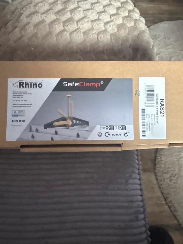 Rhino SafeClamp Ladderklemmen - Nieuw in doos!, Doe-het-zelf en Verbouw, Ladders en Trappen, Nieuw, Ophalen of Verzenden