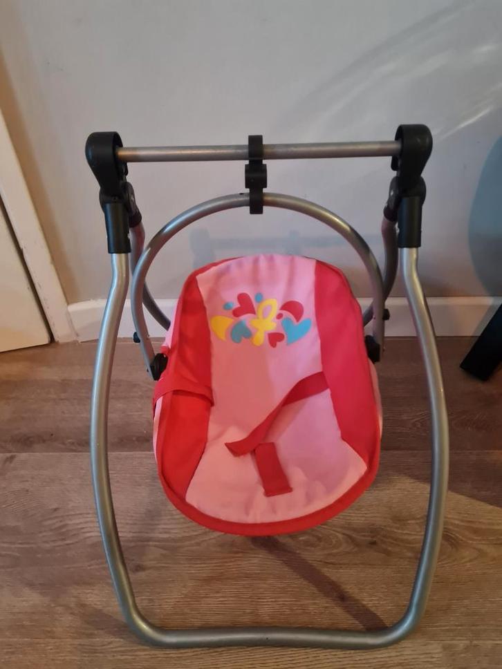 poppen schommelstoel stoel eetstoel, Kinderen en Baby's, Speelgoed | Poppen, Gebruikt, Babypop, Ophalen of Verzenden