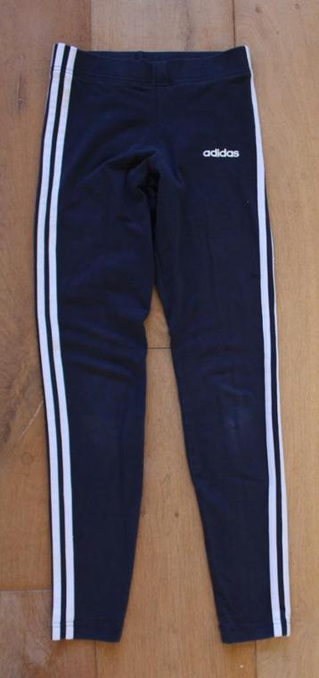 Legging van Adidas 164 beschikbaar voor biedingen